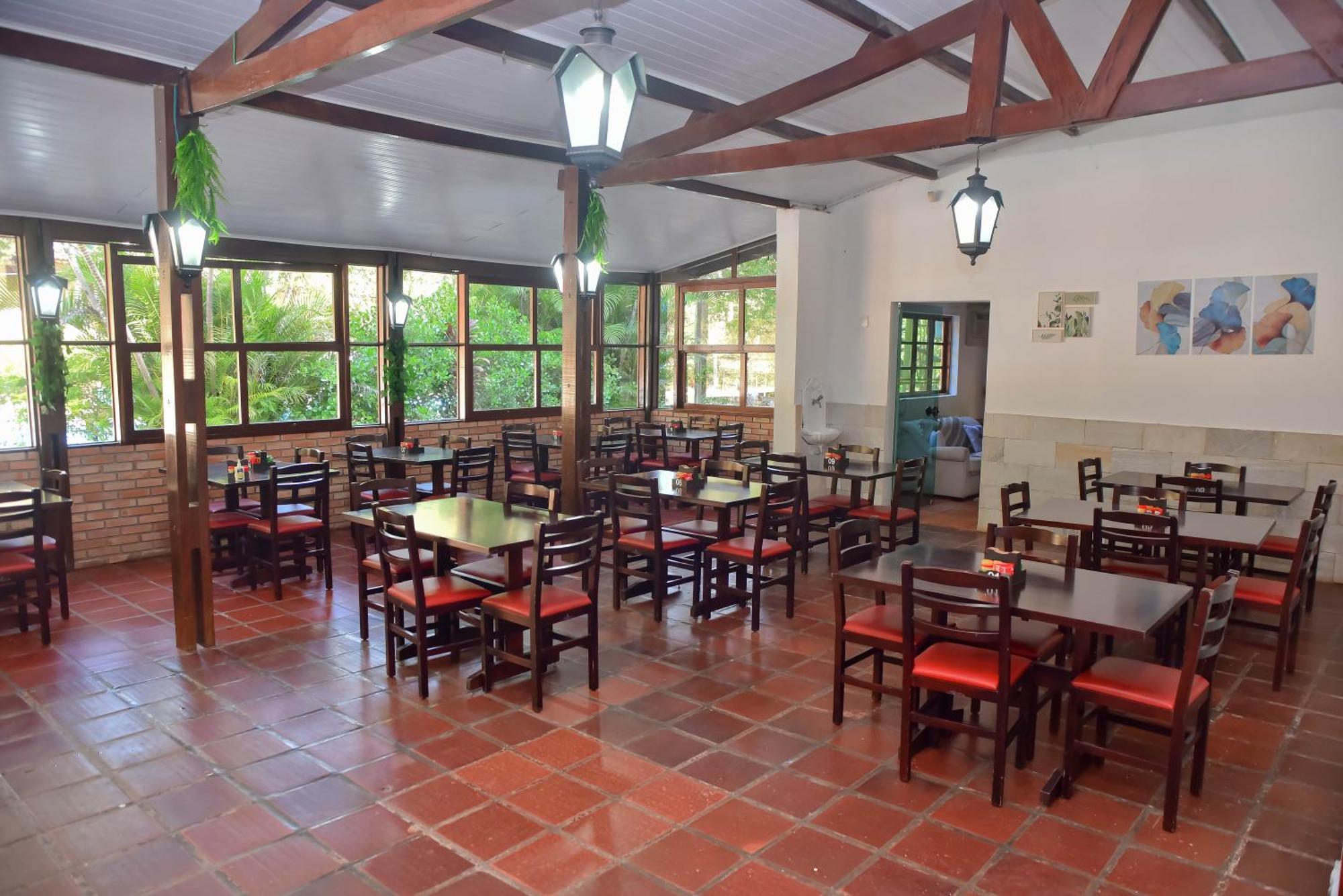 Colinas De Cabreuva Hotel Bagian luar foto