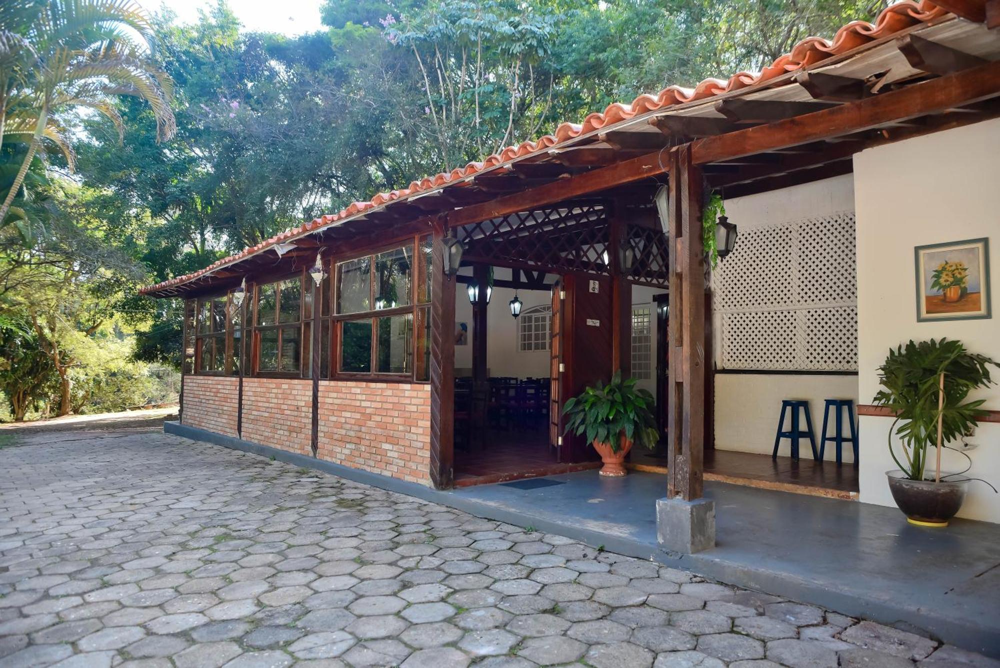 Colinas De Cabreuva Hotel Bagian luar foto