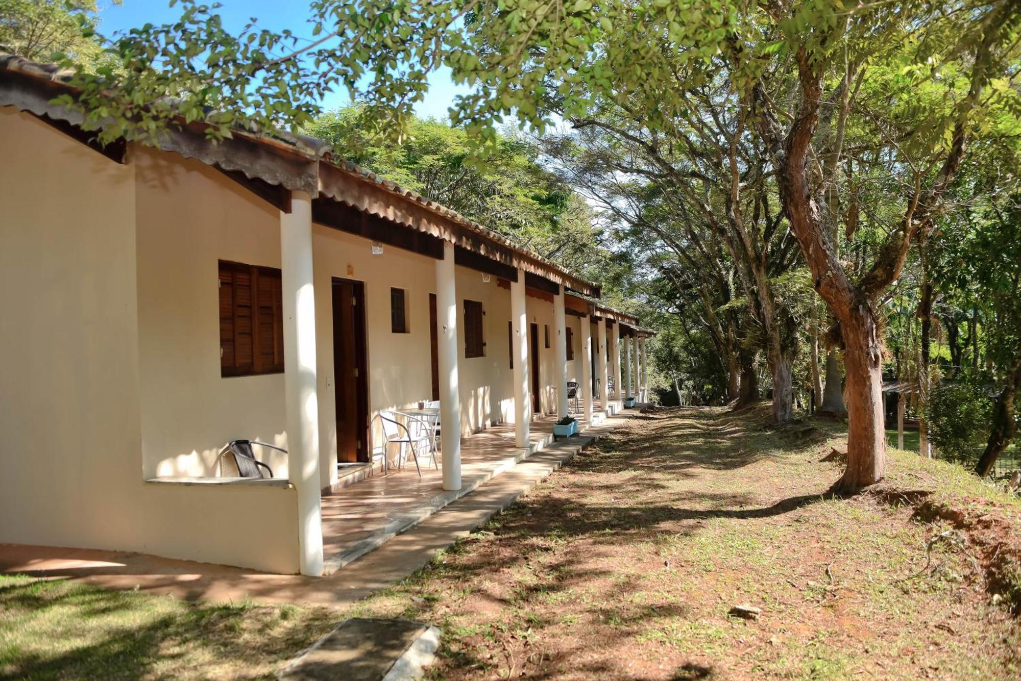 Colinas De Cabreuva Hotel Bagian luar foto