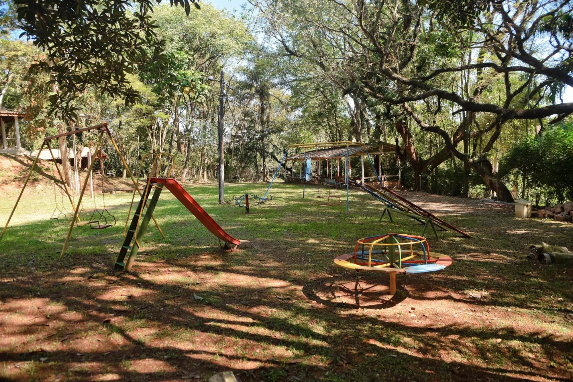 Colinas De Cabreuva Hotel Bagian luar foto